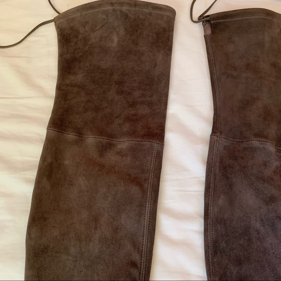Stuart Weitzman almost brand new High Street Over the knee boots in Fungi - Picture 9 of 15